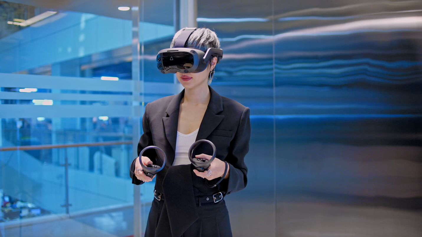 Optimizing your VR headset: the importance of accessory selection